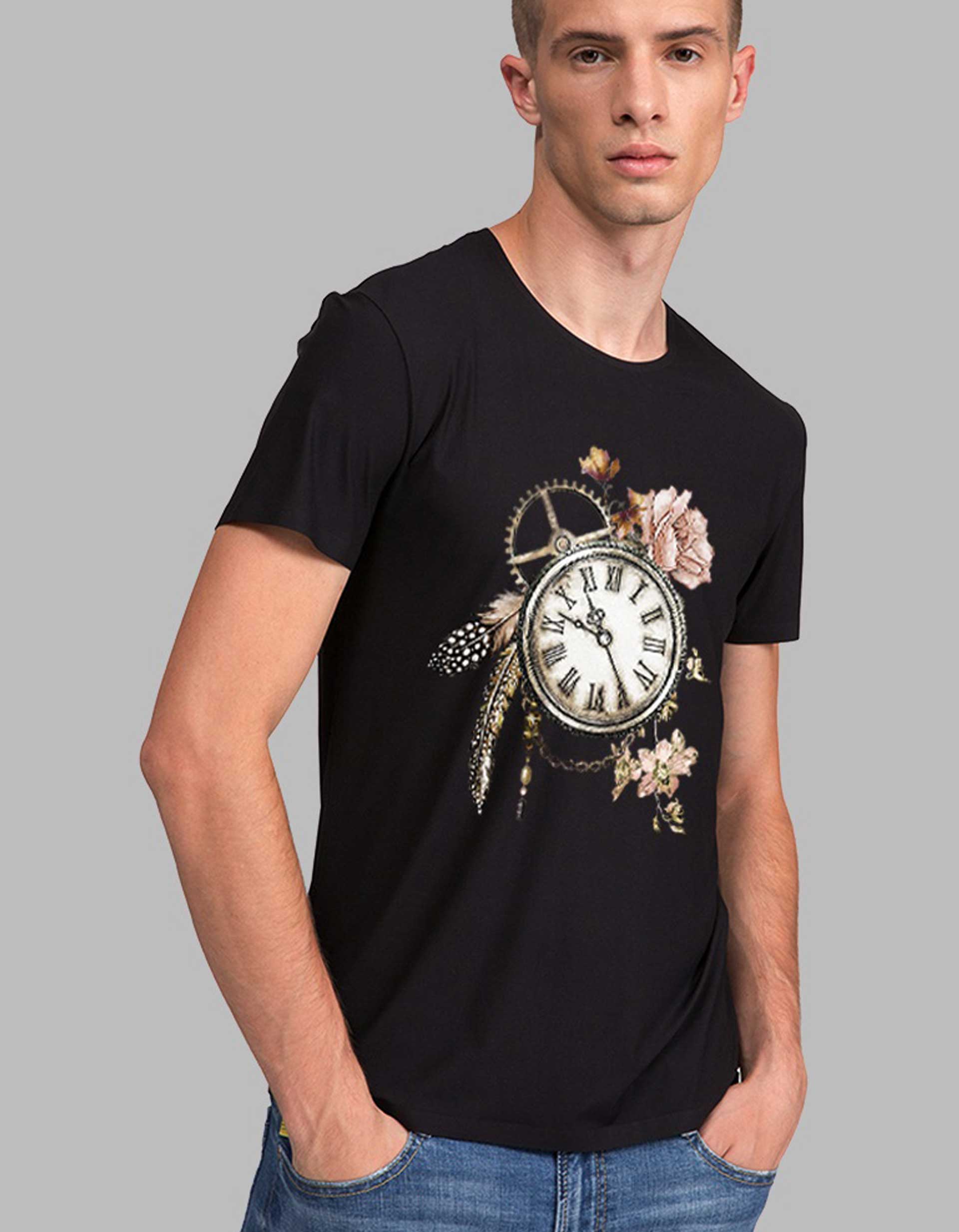 Beautiful Clock Printed T-Shirt For Men